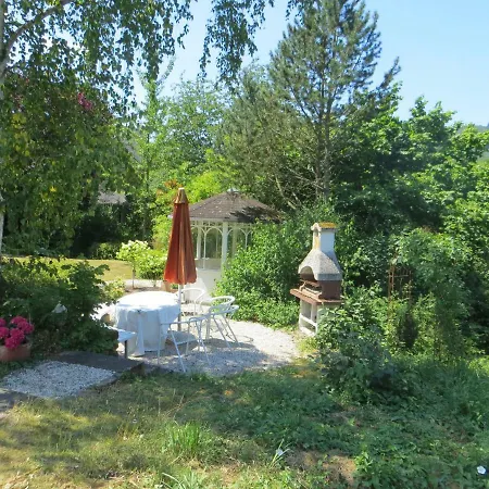Zur Gartenlaube Bullay Exterior photo