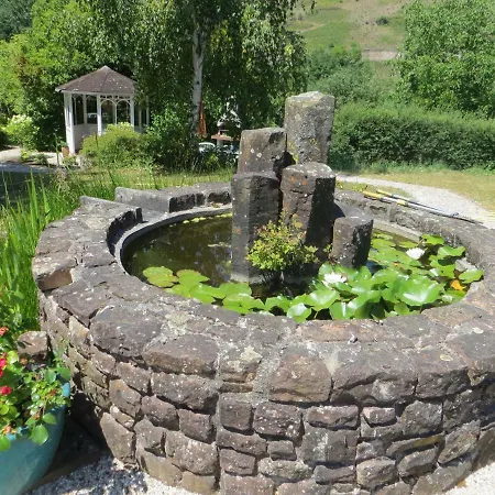 Zur Gartenlaube Bullay Exterior photo